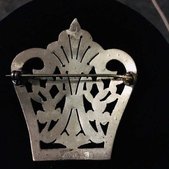 Vintage Pin - Picture 5 of 5